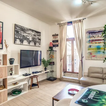 Apartment Balestrari Palace Rome
